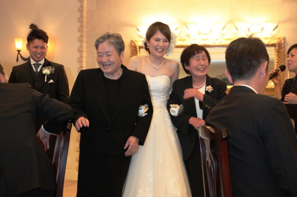 【感謝の気持ちを伝えたい】　～ 絆深まる感動サプライズ演出 ～