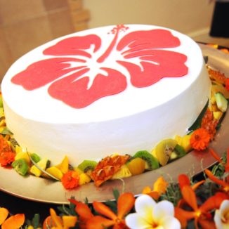 【1から作る！】世界に一つのオリジナルウエディングケーキ