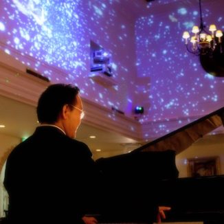 【専属ピアニスト生演奏】心地よい音楽とともに…