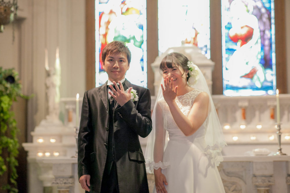 家族と絆結ぶ人前式×親族の交流深まる美食パーティ